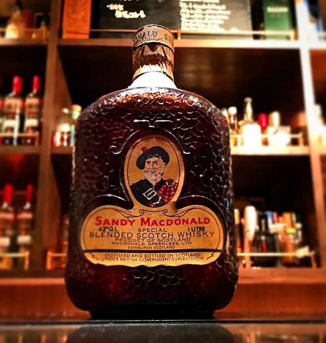 【new arrival blended malt】Sandy Macdonald (80's)#bar #authenticbar #bartool #gyoutoku #gyotoku #sandymacdonald  #blendedmalt #blendedscotch  #blended #scotch #malt #whisky #oldbottle #サンディマクドナルド #ウイスキー #ブレンデッド #ブレンデッドウイスキー #バーツール #行徳 #行徳bar