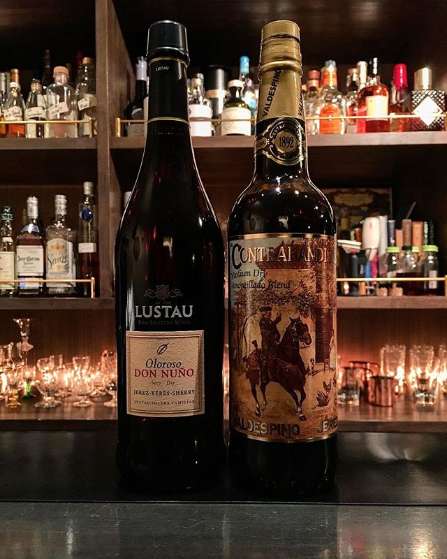 【new arrival sherry】lustau / oloroso Don Nuno valdespino / medium amontillado Contrabandista#bartool #bar #authenticbar #sherry #mediumamontillado #amontillado #amontilladosherry #valdespino #oloroso #olorososherry #donnuno #lustau #emiliolustau #シェリー #シェリー酒 #アモンティリャード #ミディアムアモンティリャード  #バルデスピノ #オロロソ #ルスタウ #エミリオルスタウ #行徳 #行徳BAR #浦安 #船橋